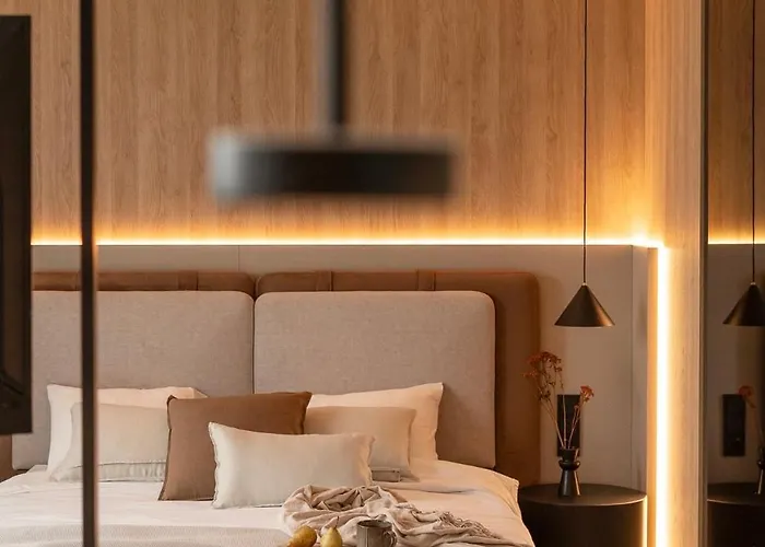 Sunset Balcony Center Free Parking Apartment